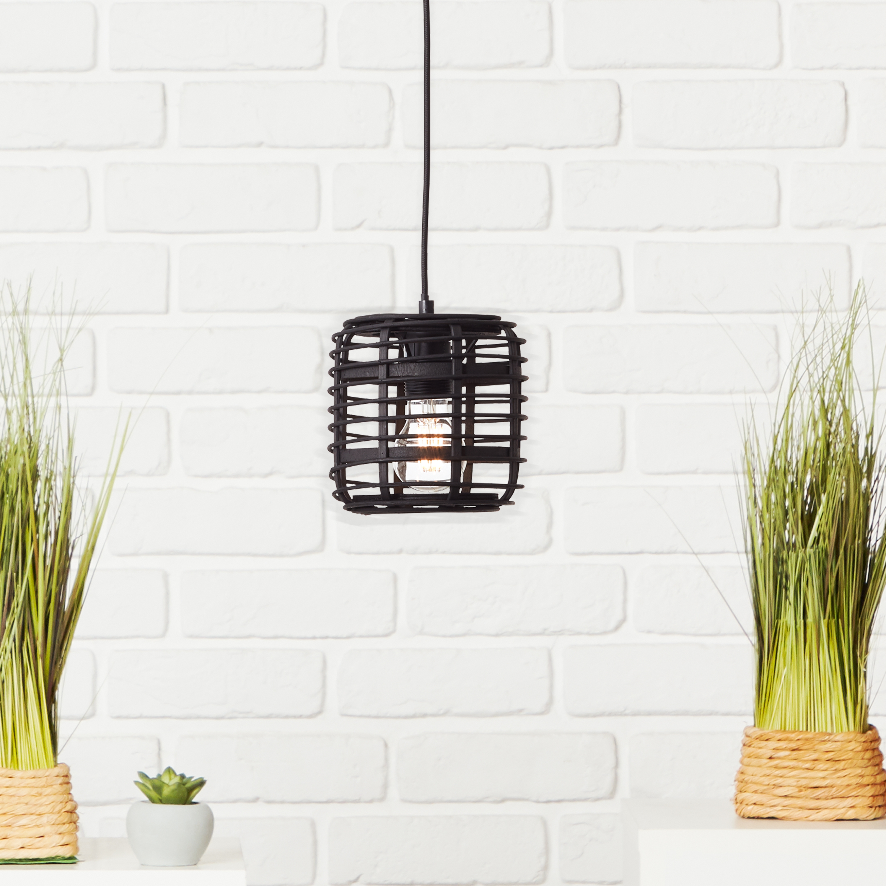 Brilliant Pendelleuchte Crosstown Holz schwarz E27 max. 40W Ø16cm